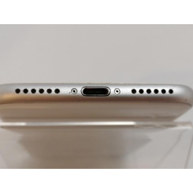 中古】Apple docomo 【SIMロックあり】 iPhone 8 256GB シルバー