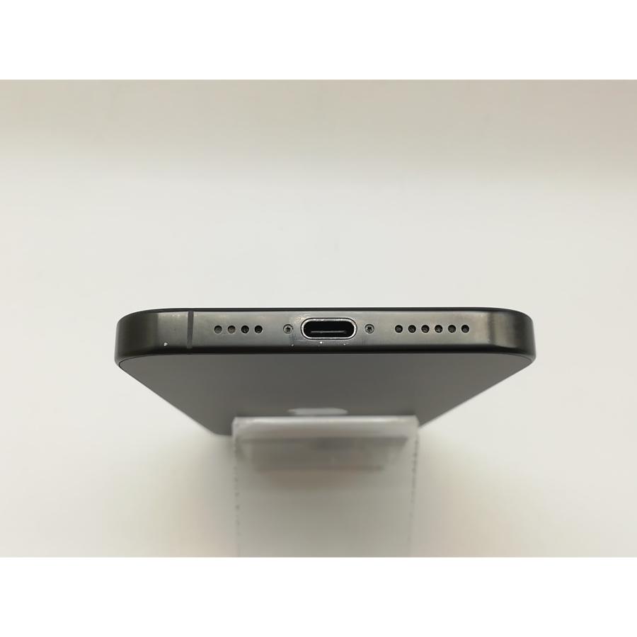 【中古】Apple SoftBank 【SIMフリー】 iPhone 16 Pro Max 512GB ブラックチタニウム MYWL3J/A【横浜】保証期間１ヶ月【ランクB】の画像