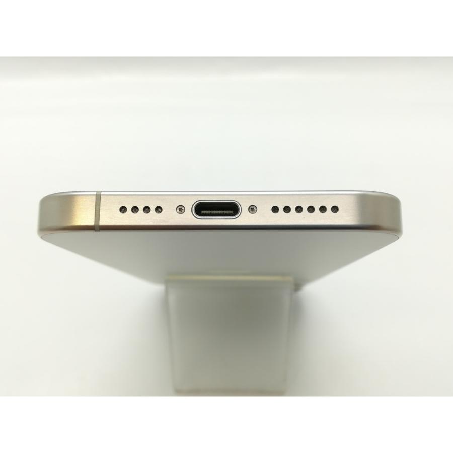 【中古】Apple docomo 【SIMフリー】 iPhone 15 Pro Max 256GB ホワイトチタニウム MU6Q3J/A【秋葉4号】保証期間１ヶ月【ランクA】の画像
