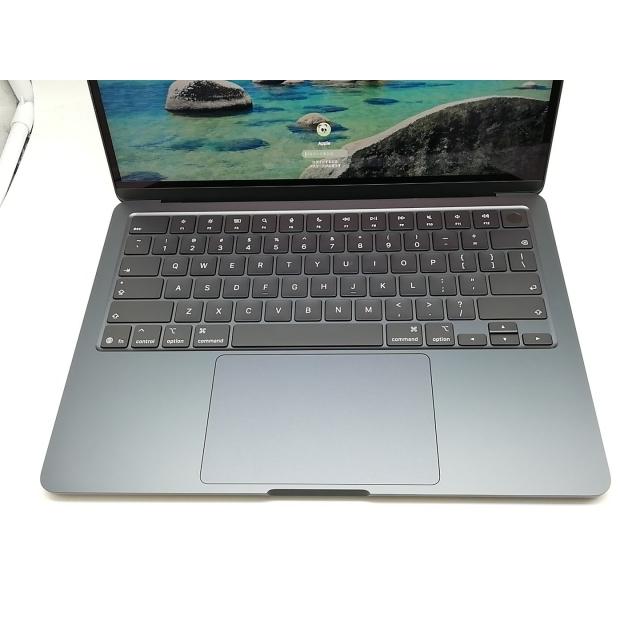 【中古】Apple MacBook Air 13インチ CTO (13インチ,M5,2026) M5 (CPU:10C/GPU:10C)/16G/1T ミッドナイト【横浜】保証期間１ヶ月【ランクA】の画像