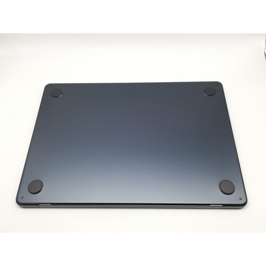 【中古】Apple MacBook Air 13インチ CTO (13インチ,M5,2026) M5 (CPU:10C/GPU:10C)/16G/1T ミッドナイト【横浜】保証期間１ヶ月【ランクA】の画像