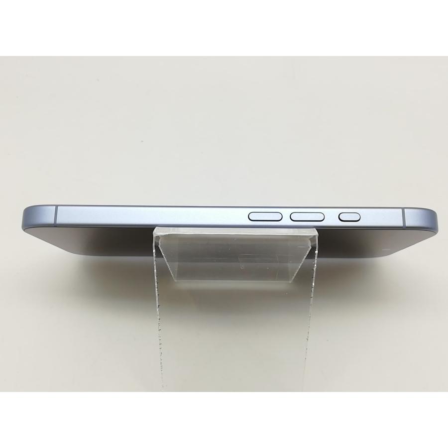 【中古】Apple au 【SIMフリー】 iPhone 17 256GB ミストブルー MG694J/A【横浜】保証期間１ヶ月【ランクA】の画像