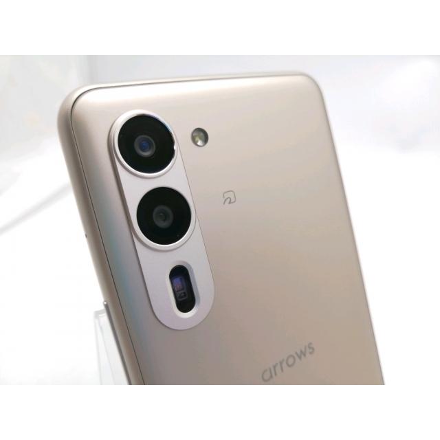 中古】FCNT docomo 【SIMフリー】 arrows We2 Plus シャンパンシルバー