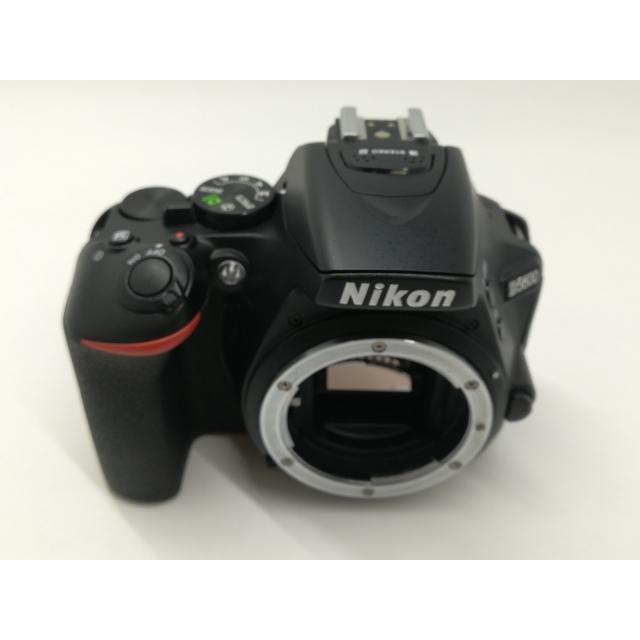 Nikon - 新品未使用 保証付 ニコン D5600 ダブルズームキット 中古】Nikon D5600 ダブルズームキット【札幌】保証期間1ヶ月