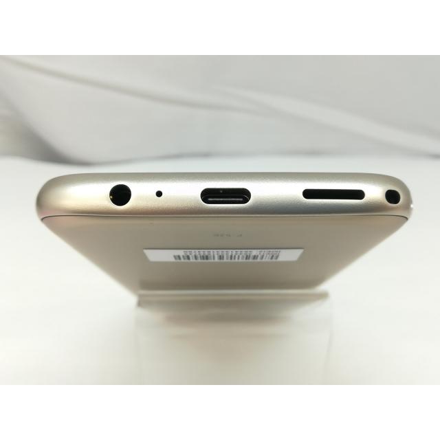 中古】FCNT docomo 【SIMフリー】 らくらくスマートフォン ゴールド