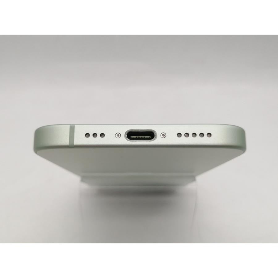 【中古】Apple au 【SIMフリー】 iPhone 15 256GB グリーン MTMT3J/A【町田】保証期間１ヶ月【ランクA】の画像