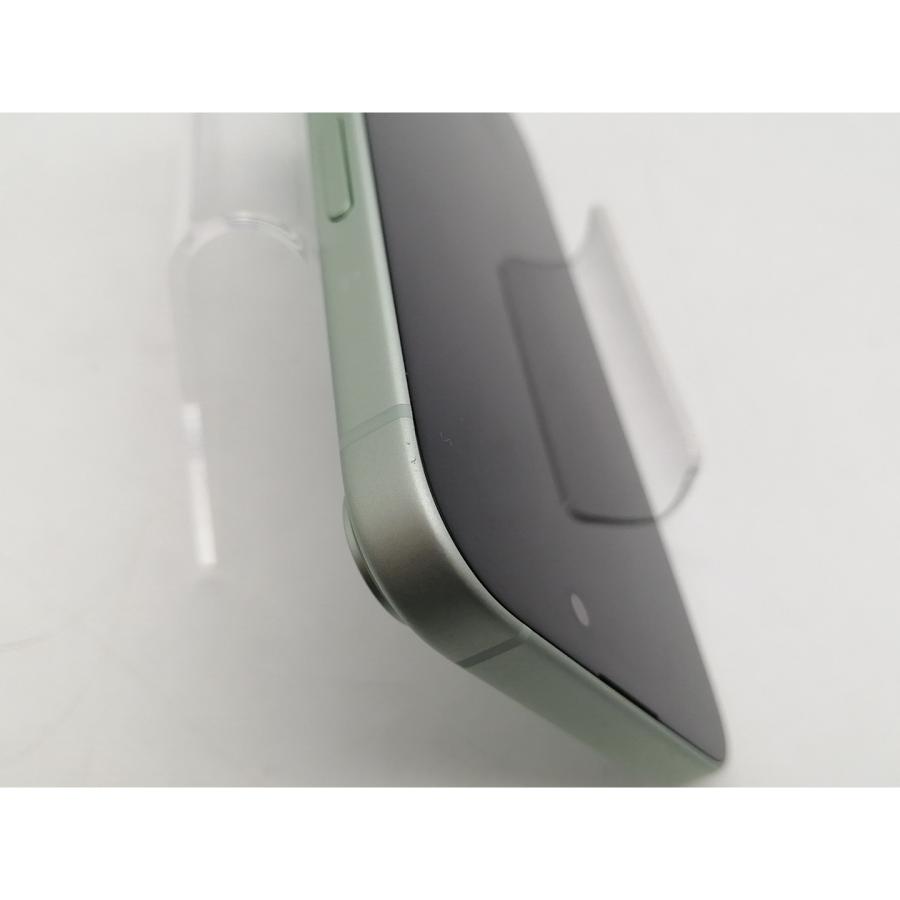 【中古】Apple au 【SIMフリー】 iPhone 15 256GB グリーン MTMT3J/A【町田】保証期間１ヶ月【ランクA】の画像