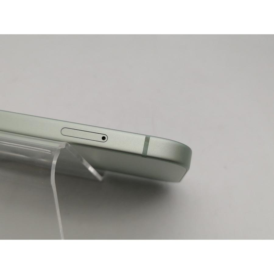 【中古】Apple au 【SIMフリー】 iPhone 15 256GB グリーン MTMT3J/A【町田】保証期間１ヶ月【ランクA】の画像