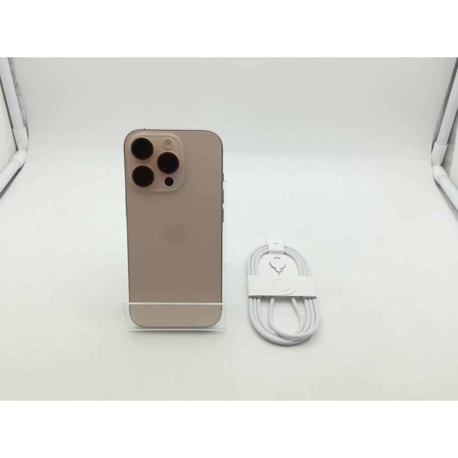 中古】Apple docomo 【SIMフリー】 iPhone 16 Pro 128GB デザート