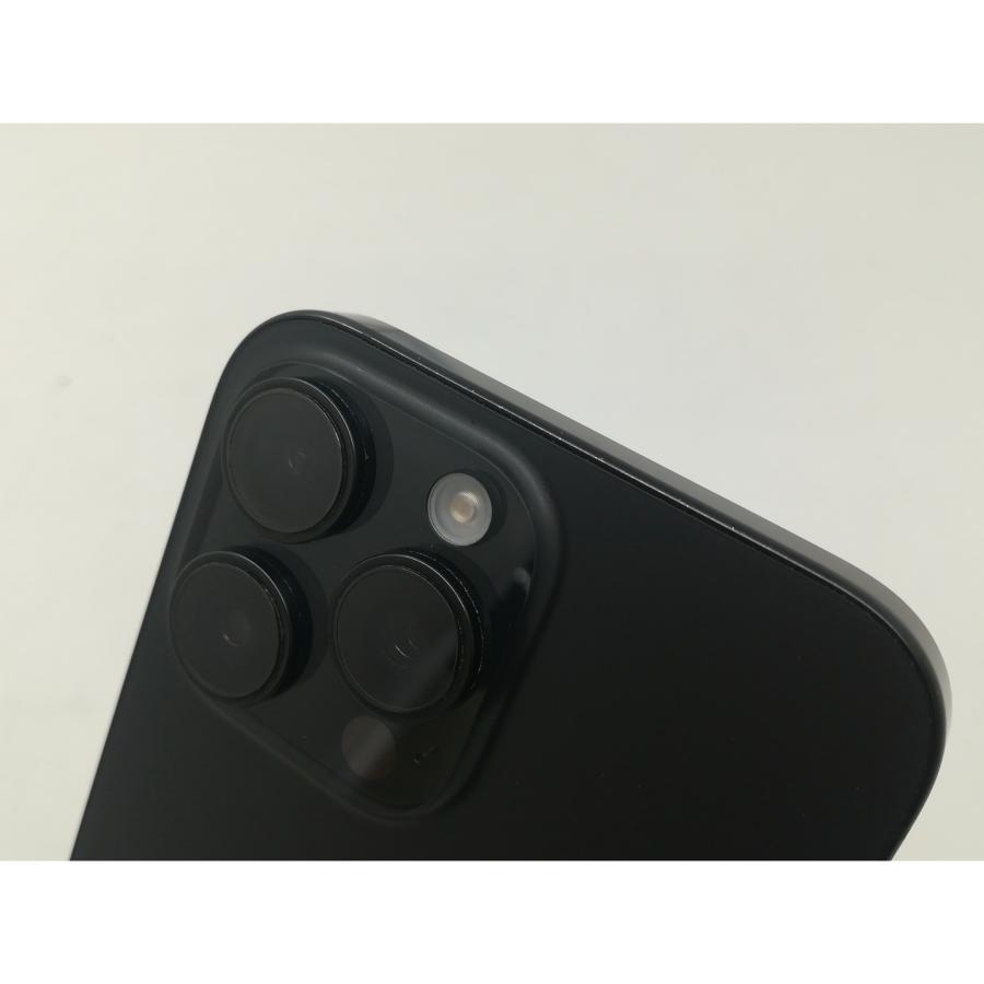 中古】Apple 国内版 【SIMフリー】 iPhone 16 Pro Max 512GB ブラック