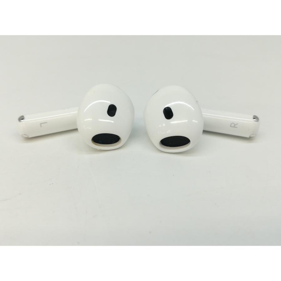 中古】Apple AirPods 4 アクティブノイズキャンセリング搭載モデル