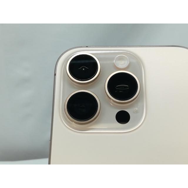 【中古】Apple au 【SIMフリー】 iPhone 16 Pro 128GB デザートチタニウム MYMX3J/A【仙台イービーンズ】保証期間１ヶ月【ランクA】の画像