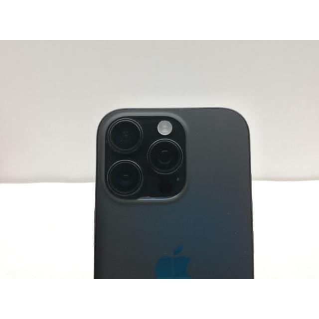 【中古】Apple docomo 【SIMフリー】 iPhone 16 Pro 256GB ブラックチタニウム MYN03J/A【仙台イービーンズ】保証期間１ヶ月【ランクB】の画像