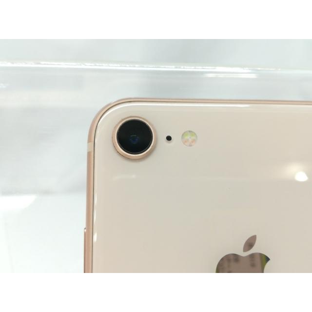 中古】Apple docomo 【SIMロックあり】 iPhone 8 64GB ゴールド MQ7A2J