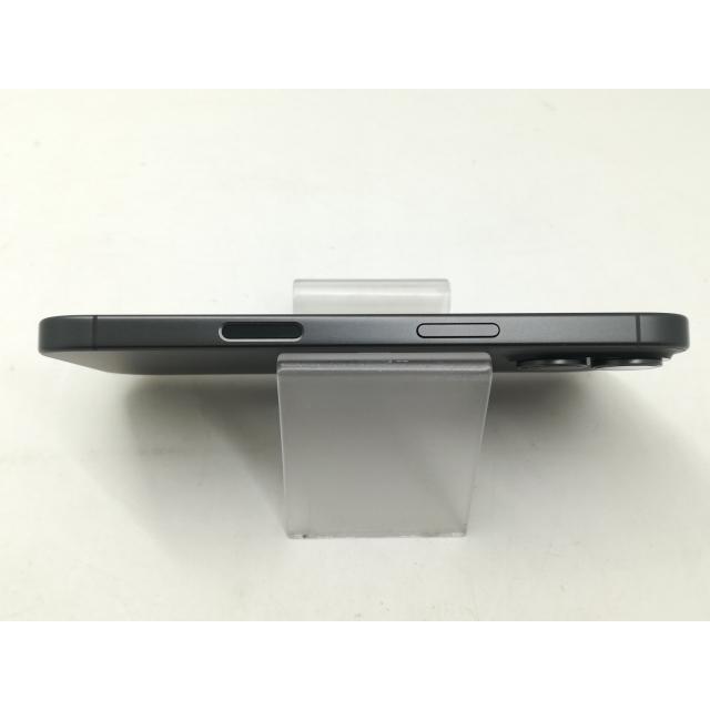 【中古】Apple 国内版 【SIMフリー】 iPhone 17 256GB ブラック MG674J/A【札幌南2条】保証期間１ヶ月【ランクA】の画像