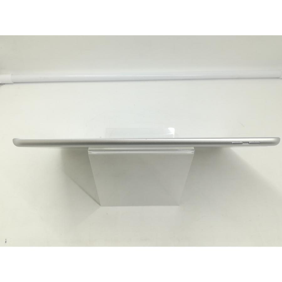 中古】Apple 【Wi-Fi】 iPad（第5世代/2017） 128GB シルバー MP2J2J/A