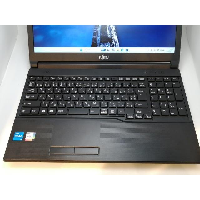 【中古】LIFEBOOK A A5513/N FMVA0D001 標準モデル Thunderbolt 4 非対応モデル【i5-1345U 16G 256G(SSD) WiFi 15.6LCD】【津田沼】保証期間１ヶ月【ランクB】の画像