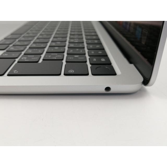 【中古】Apple MacBook Air 13インチ (M4,2025) M4(CPU:10C/GPU:8C) 16GB/256GB シルバー MW0W3J/A【博多】保証期間１ヶ月【ランクB】の画像