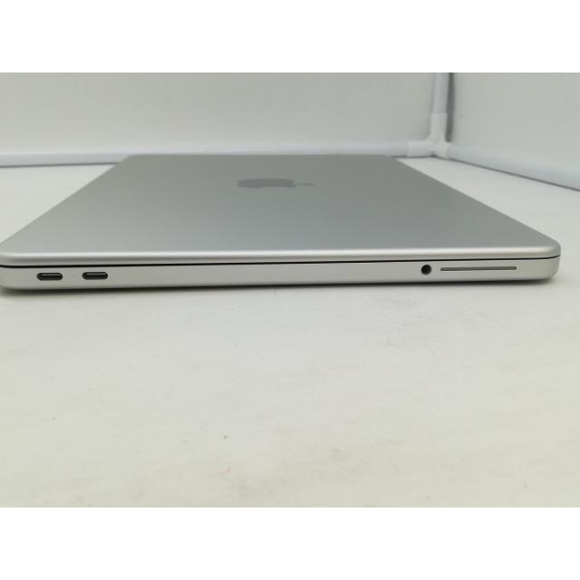 【中古】Apple MacBook Neo 13インチ A18 Pro(CPU:6C/GPU:5C) 8GB/512GB シルバー MHFC4J/A (13インチ,A18 Pro)【札幌】保証期間１ヶ月【ランクA】の画像