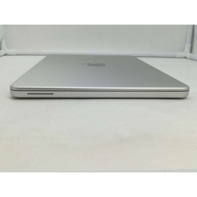 【中古】Apple MacBook Neo 13インチ A18 Pro(CPU:6C/GPU:5C) 8GB/512GB シルバー MHFC4J/A (13インチ,A18 Pro)【札幌】保証期間１ヶ月【ランクA】の画像