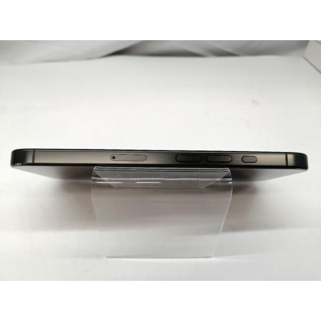【中古】Apple 国内版 【SIMフリー】 iPhone 16 Pro 128GB ブラックチタニウム MYMV3J/A【札幌】保証期間１ヶ月【ランクB】の画像