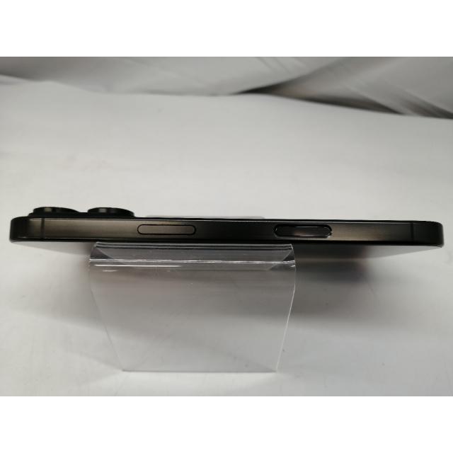 【中古】Apple 国内版 【SIMフリー】 iPhone 16 Pro 128GB ブラックチタニウム MYMV3J/A【札幌】保証期間１ヶ月【ランクB】の画像