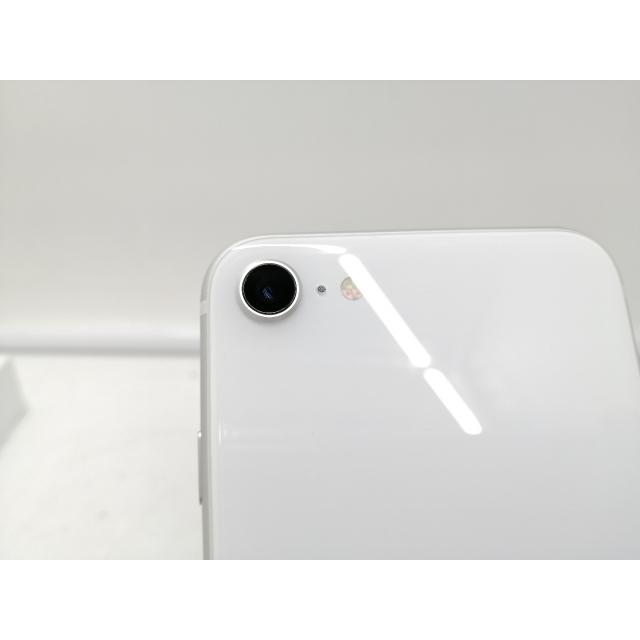 iPhone SE（第2世代） 【中古】Apple docomo 【SIMロック解除済み