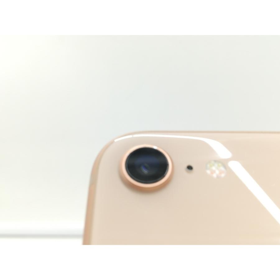 中古】Apple docomo 【SIMロックあり】 iPhone 8 64GB ゴールド MQ7A2J
