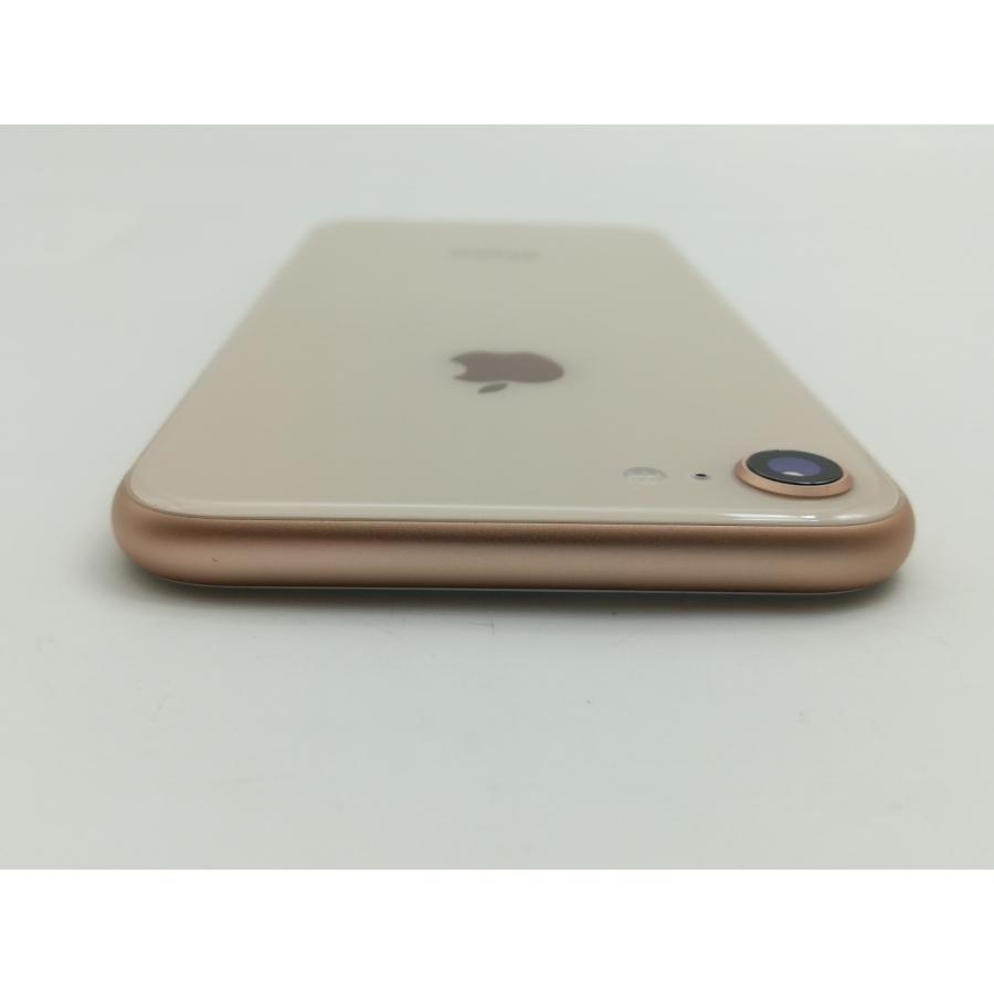 【中古】Apple docomo 【SIMロック解除済み】 iPhone 8 64GB ゴールド MQ7A2J/A【福岡天神】保証期間１ヶ月【ランクB】｜janpara｜06