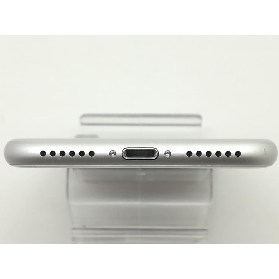 中古】Apple docomo 【SIMロック解除済み】 iPhone 7 128GB シルバー