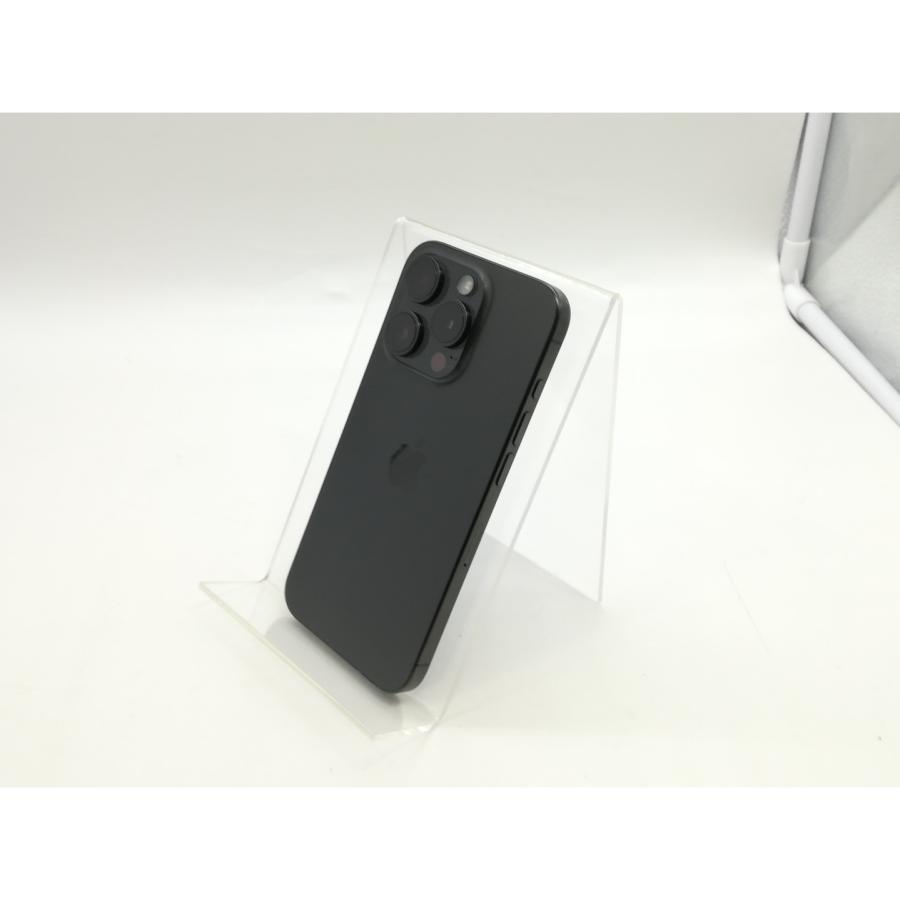 SIMフリー iPhone 15 Pro 512GB ブラックチタニウム 中古