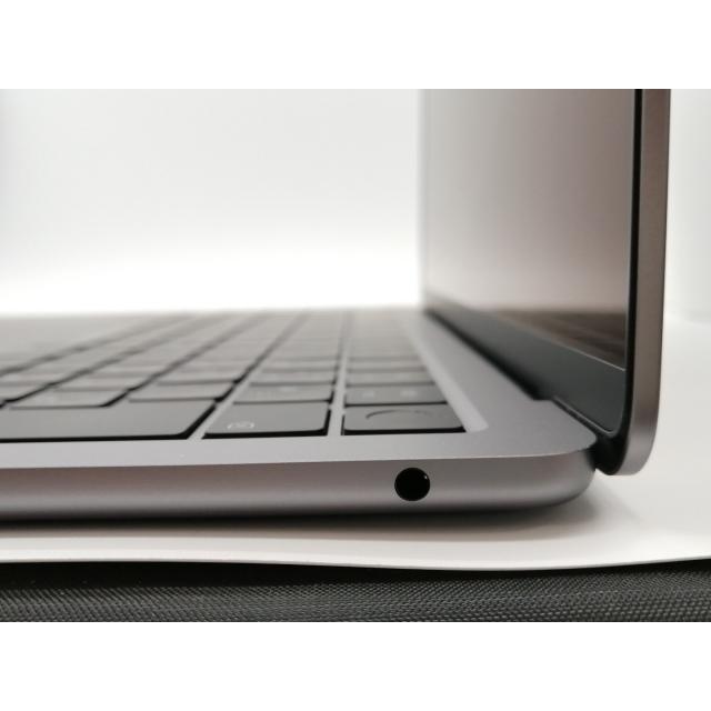 【中古】Apple MacBook Air 13インチ  M2(CPU:8C/GPU:8C) 8GB/256GB スペースグレイ MLXW3J/A (M2,2022)【鹿児島中町】保証期間１ヶ月【ランクA】の画像