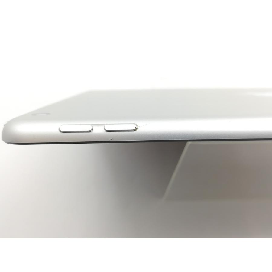 中古】Apple 【Wi-Fi】 iPad（第8世代/2020） 128GB シルバー MYLE2J/A