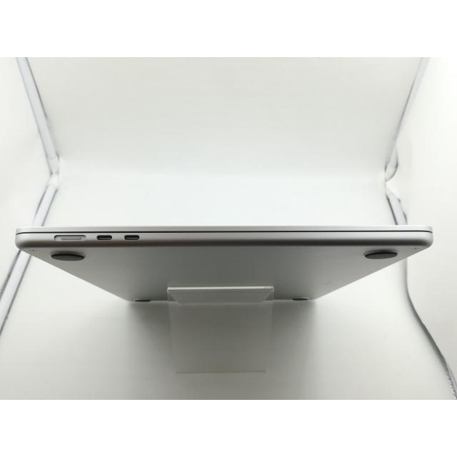 中古】Apple MacBook Air 15インチ (M4,2025) M4(CPU:10C/GPU:10C