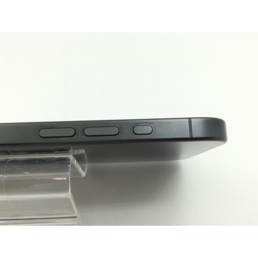【中古】Apple au 【SIMフリー】 iPhone 15 Pro Max 256GB ブラックチタニウム MU6P3J/A【福岡筑紫】保証期間１ヶ月【ランクB】の画像