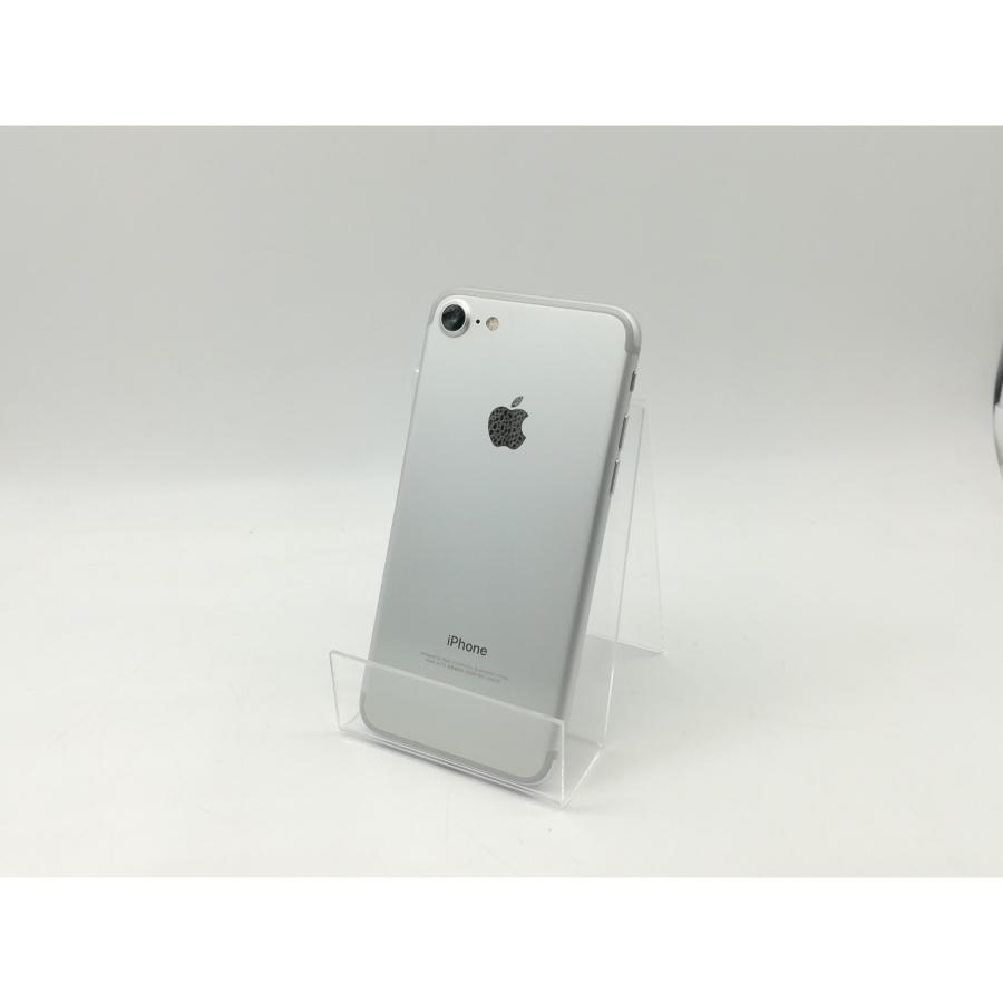中古】Apple docomo 【SIMロック解除済み】 iPhone 7 32GB シルバー  