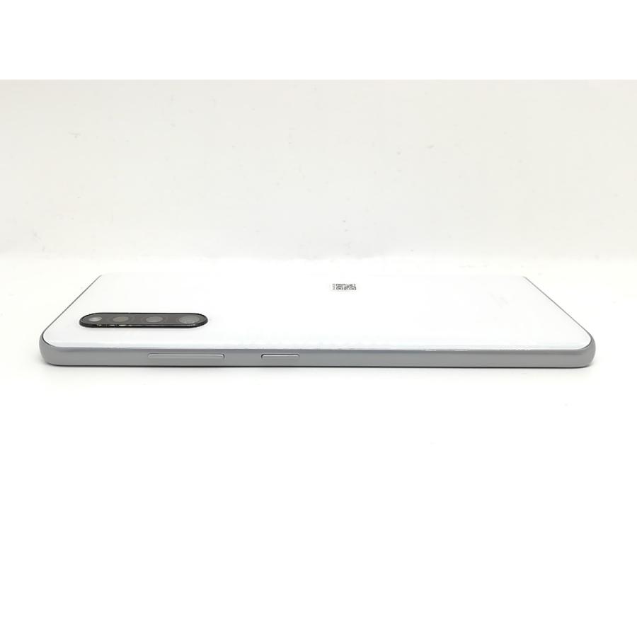 Galaxy A41 ホワイト 64 GB SIMロック解除済み 中古】SAMSUNG au 【SIMロック解除済み】 Galaxy A41 ホワイト 4GB