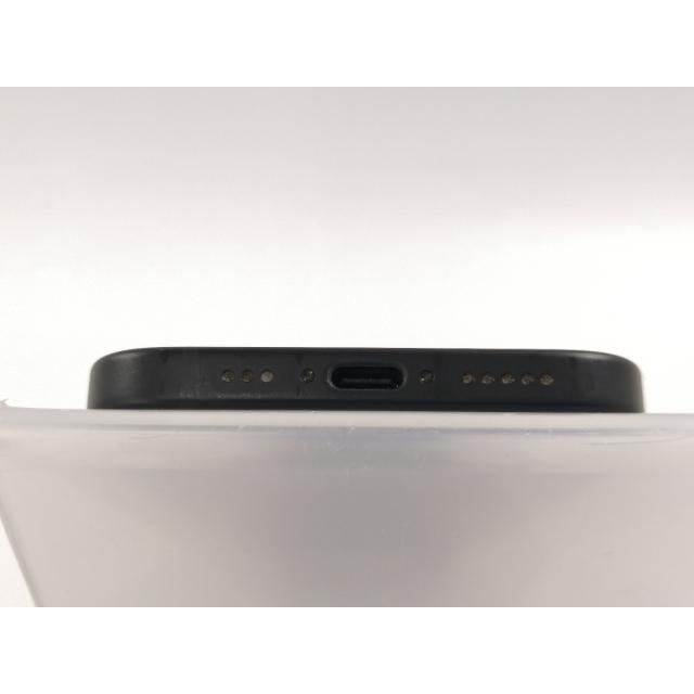 【中古】Apple 楽天モバイル 【SIMフリー】 iPhone 15 256GB ブラック MTMN3J/A【大阪本店】保証期間１ヶ月【ランクB】の画像