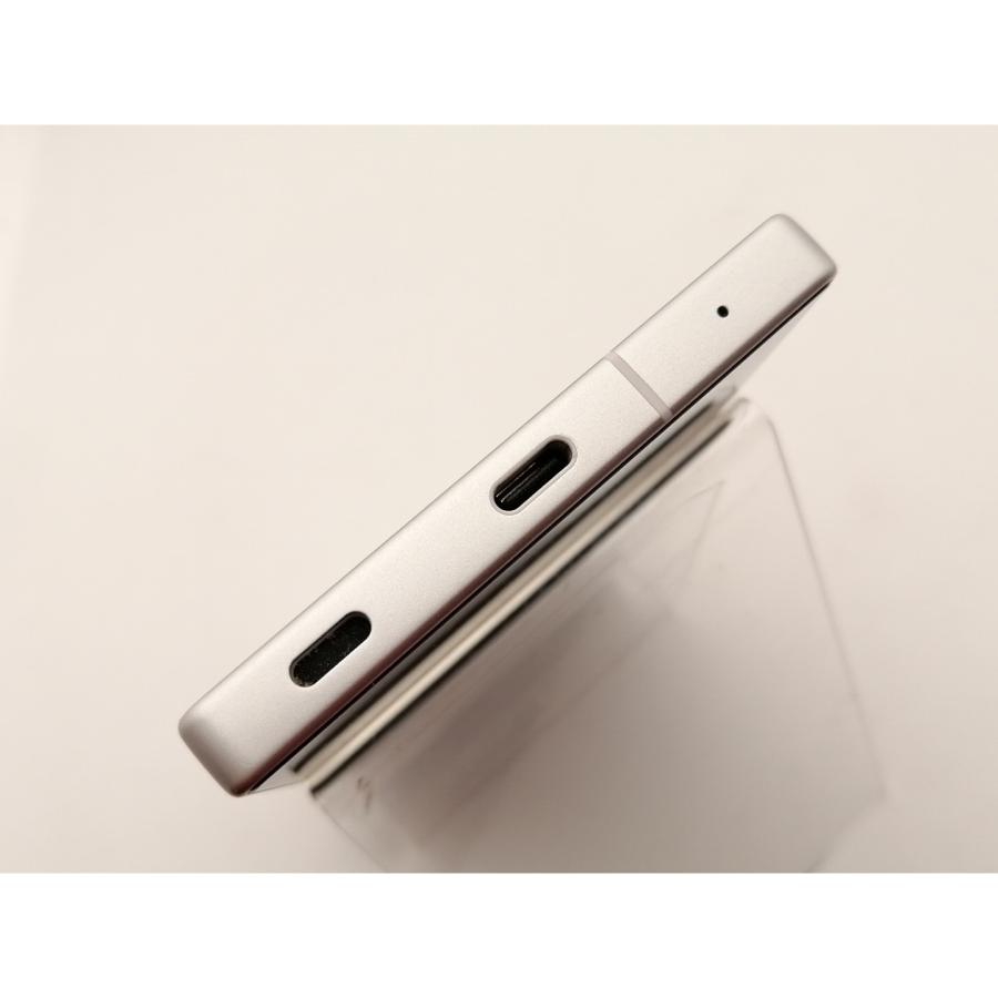 中古】SHARP docomo 【SIMフリー】 AQUOS R9 ホワイト 12GB 256GB SH