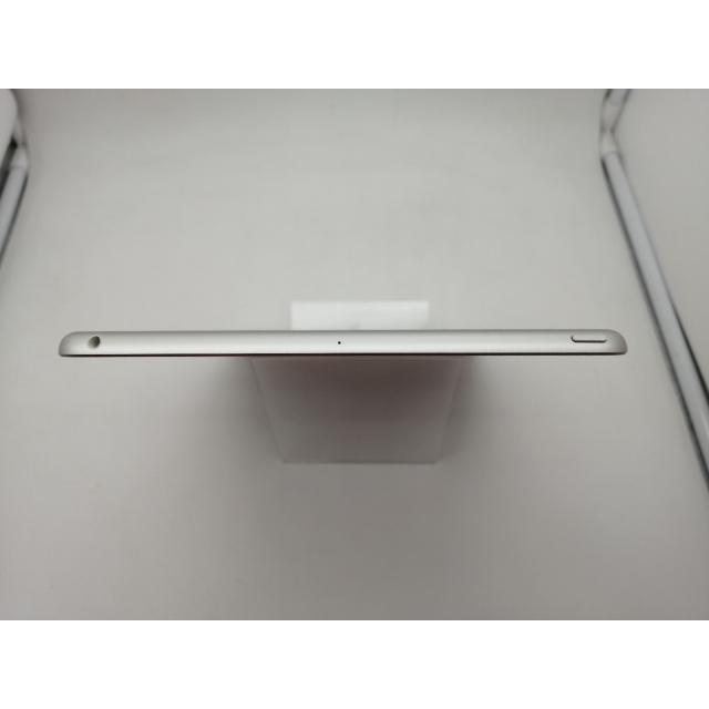 中古】Apple 【Wi-Fi】 iPad（第8世代/2020） 32GB シルバー MYLA2J/A