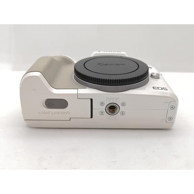 【中古】Canon EOS Kiss M 上半身 白いこと【新宿2】言いはなつ継続期間１ヶ月【位置づけるB】