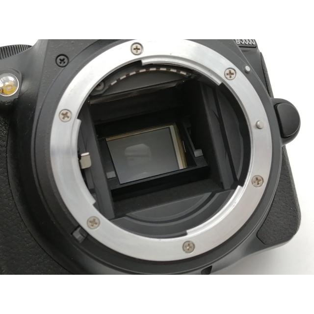 【中古】Nikon D5600 ボディ【新宿2】保証期間１ヶ月【ランクA】の画像