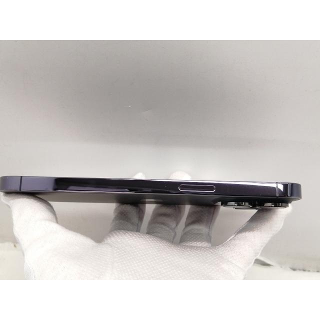 【中古】Apple SoftBank 【SIMフリー】 iPhone 14 Pro Max 256GB ディープパープル MQ9E3J/A【仙台駅東口】保証期間１ヶ月【ランクC】の画像