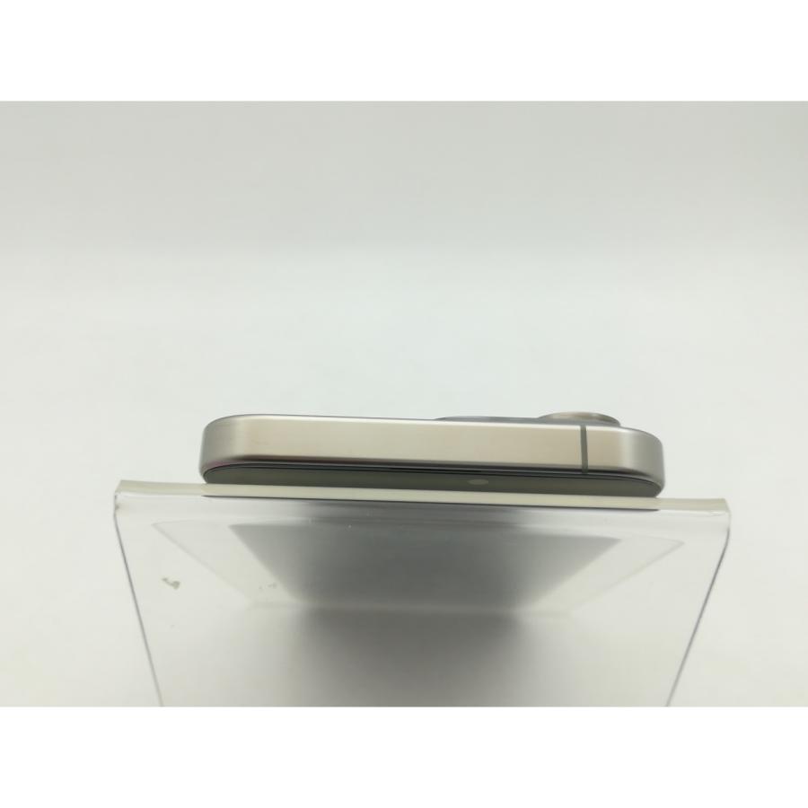 【中古】Apple SoftBank 【SIMフリー】 iPhone 15 Pro Max 512GB ナチュラルチタニウム MU6W3J/A【神戸】保証期間１ヶ月【ランクA】の画像