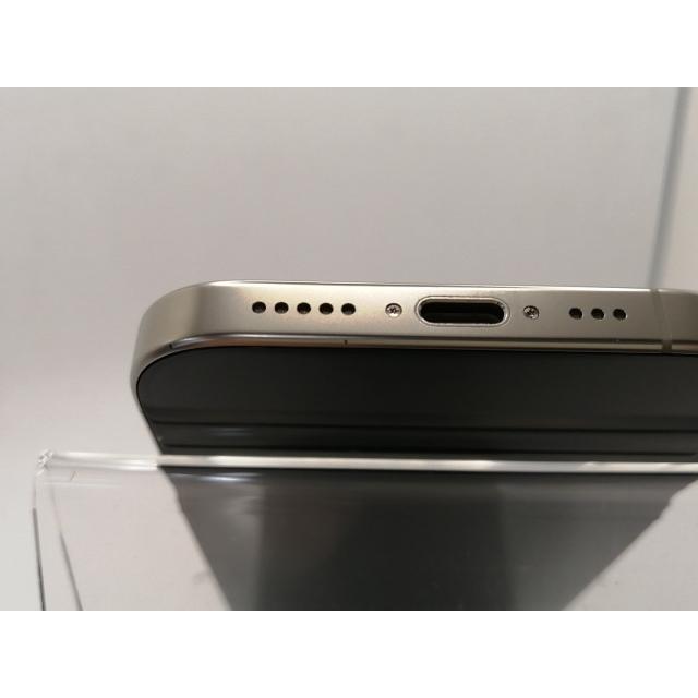 【中古】Apple SoftBank 【SIMフリー】 iPhone 16 Pro 128GB ナチュラルチタニウム MYMY3J/A【川崎駅前】保証期間１ヶ月【ランクA】の画像