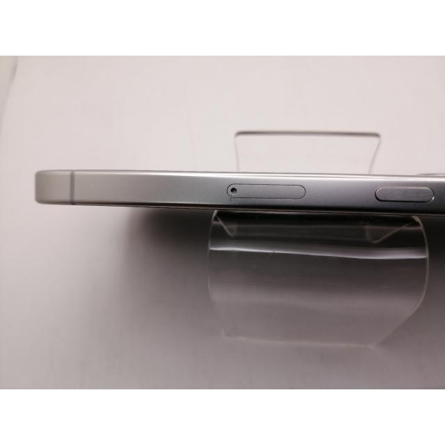 【中古】Apple SoftBank 【SIMフリー】 iPhone 16 Pro 128GB ホワイトチタニウム MYMW3J/A【三宮駅前】保証期間１ヶ月【ランクA】の画像