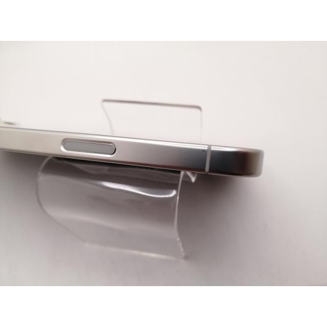 【中古】Apple SoftBank 【SIMフリー】 iPhone 16 Pro 128GB ホワイトチタニウム MYMW3J/A【三宮駅前】保証期間１ヶ月【ランクA】の画像