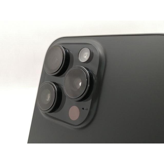 【中古】Apple SoftBank 【SIMフリー】 iPhone 16 Pro Max 512GB ブラックチタニウム MYWL3J/A【ECセンター】保証期間１ヶ月【ランクA】の画像