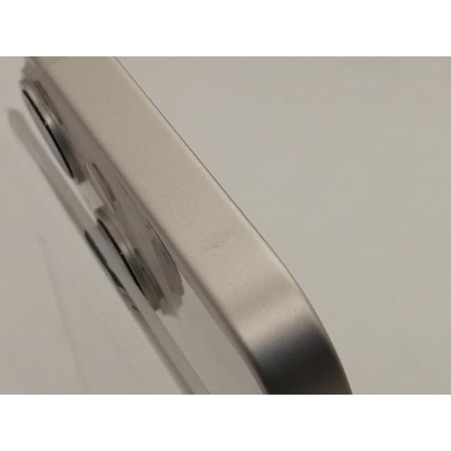 【中古】Apple au 【SIMフリー】 iPhone 13 mini 128GB スターライト MLJE3J/A【熊本】保証期間１ヶ月【ランクB】の画像