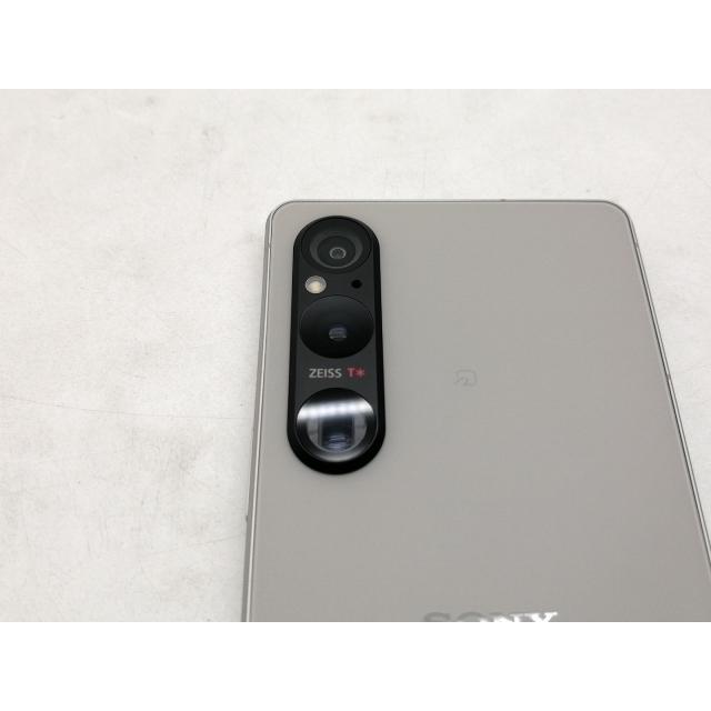 中古】SONY docomo 【SIMフリー】 Xperia 1 V プラチナシルバー 12GB